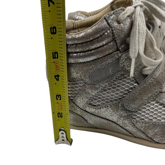 Madden Girl White Mesh Champagne Metallic Shimmer Hook & Loop Straps Size 7 - Picture 15 of 15